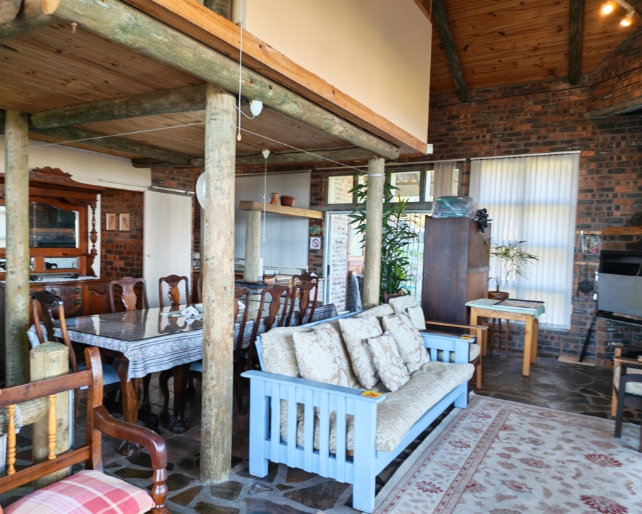 4 Bedroom Property for Sale in Bettys Bay Western Cape